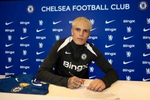 车魔大战！布朗：曼联必须要强硬，希望有人站出来狠狠对付加纳乔