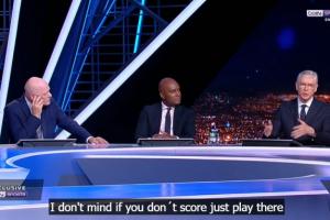 温格：亨利起初不认为自己是射手，我说你就踢中锋，不进球也没事