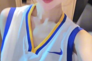 居然去当女主角了！美女主播炼炼短剧vlog，蹲着都能睡啊🤣