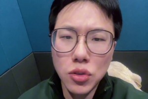 歧视亚洲人？全北阿根廷助教疑似对裁判“拉眼角”动作？！